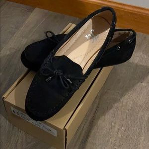 Black flats with box 6.5 gently used